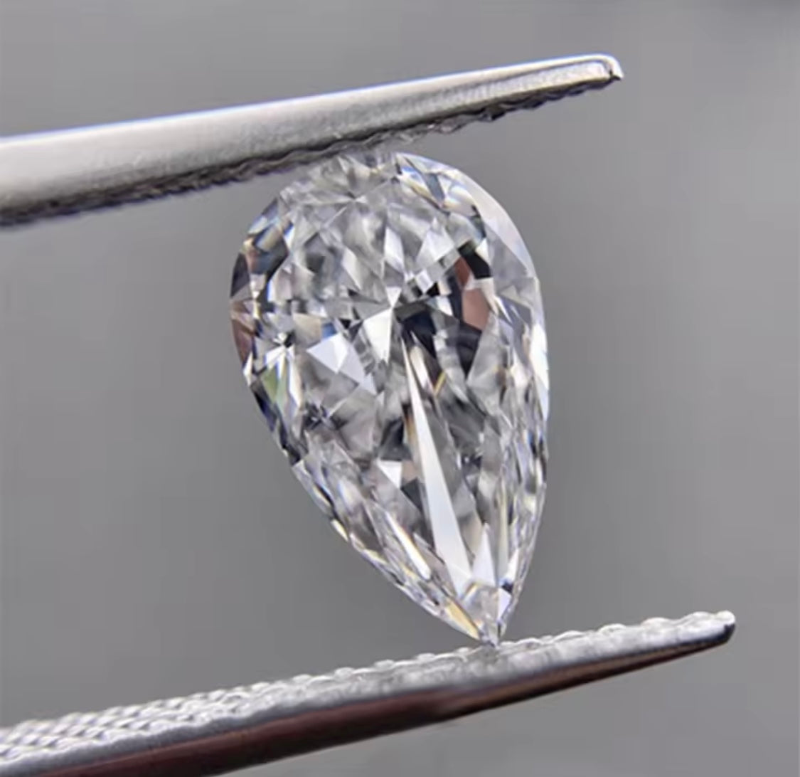 Diamant Tropfen Schliff 1 Karat / VS1 / D / DK zertifiziert