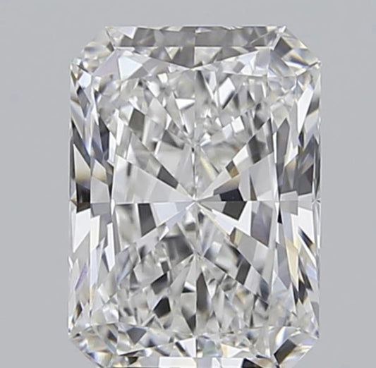 Diamant Radiant Schliff 2,64 Karat / VVS2 / E / IGI zertifiziert / CVD