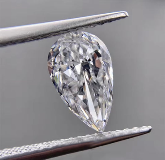Diamant Tropfen Schliff 1,5 Karat / VS1 / D / DK zertifiziert