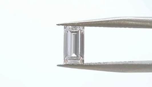 2 Karat Baguette Diamant / VS1 / D / DK zertifiziert